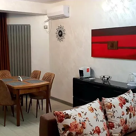 Beach Front Boutique Prima Linie La Mare Piscina & Parking Apartment Navodari