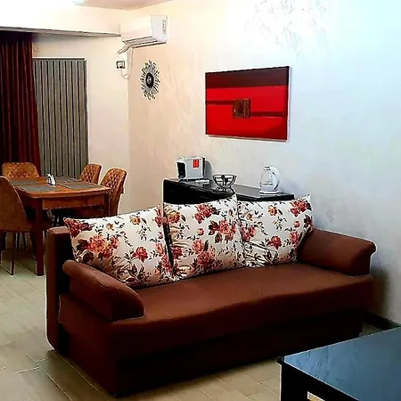 Beach Front Boutique Prima Linie La Mare Piscina & Parking * Năvodari
