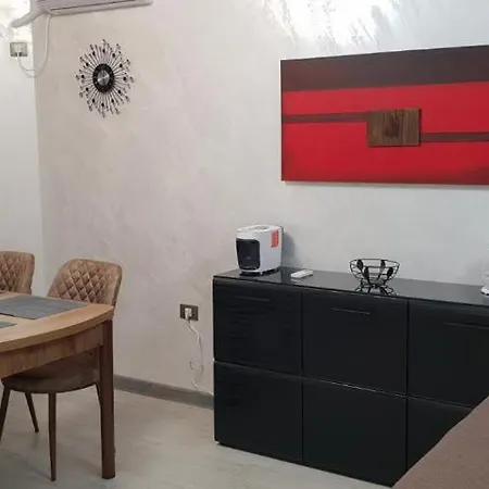Beach Front Boutique Prima Linie La Mare Piscina & Parking شقة